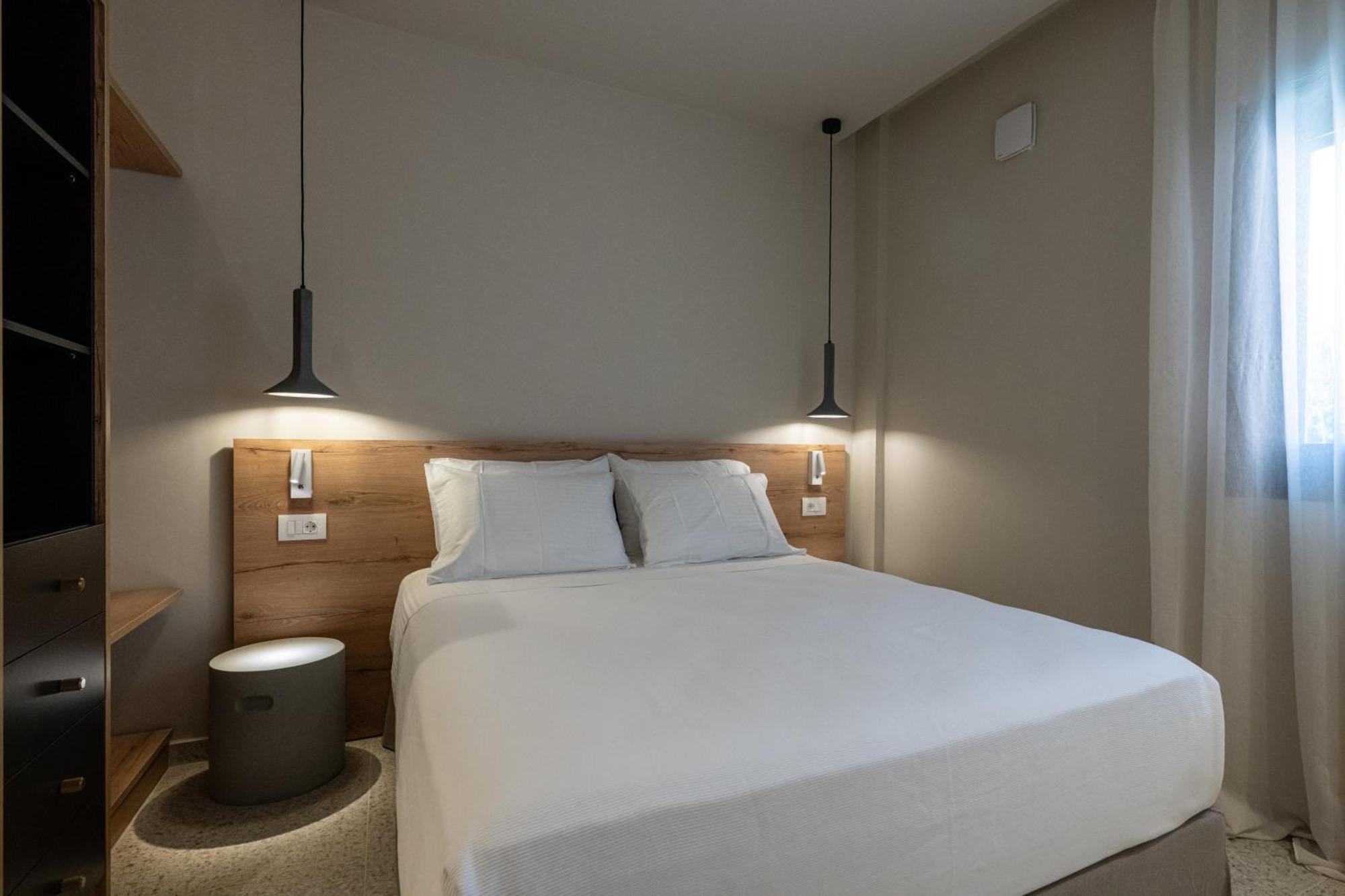 Asklipiou Cube - Kalamata Mediterranean Suites Exterior foto